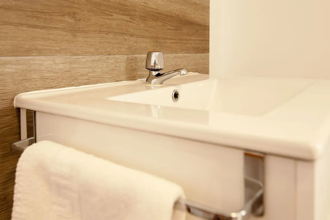 Serramar Benalmadena Guest house